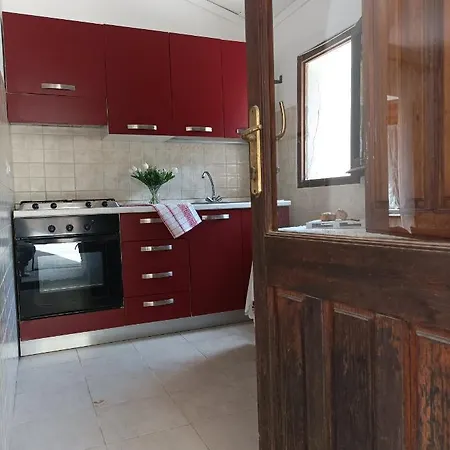 Oliver Apartment